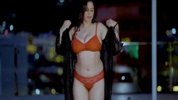 Paani Me Jawani MoodX (1)